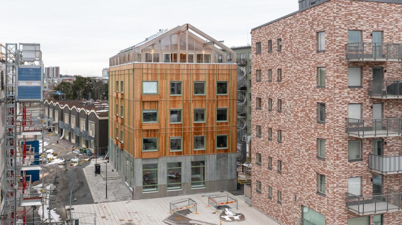 Homex Hotel For Gamers Täby Eksteriør bilde