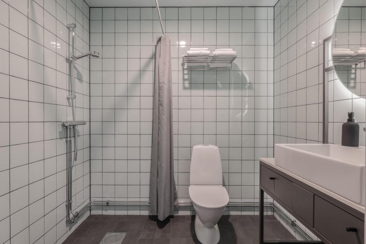 Homex Hotel For Gamers Täby Eksteriør bilde